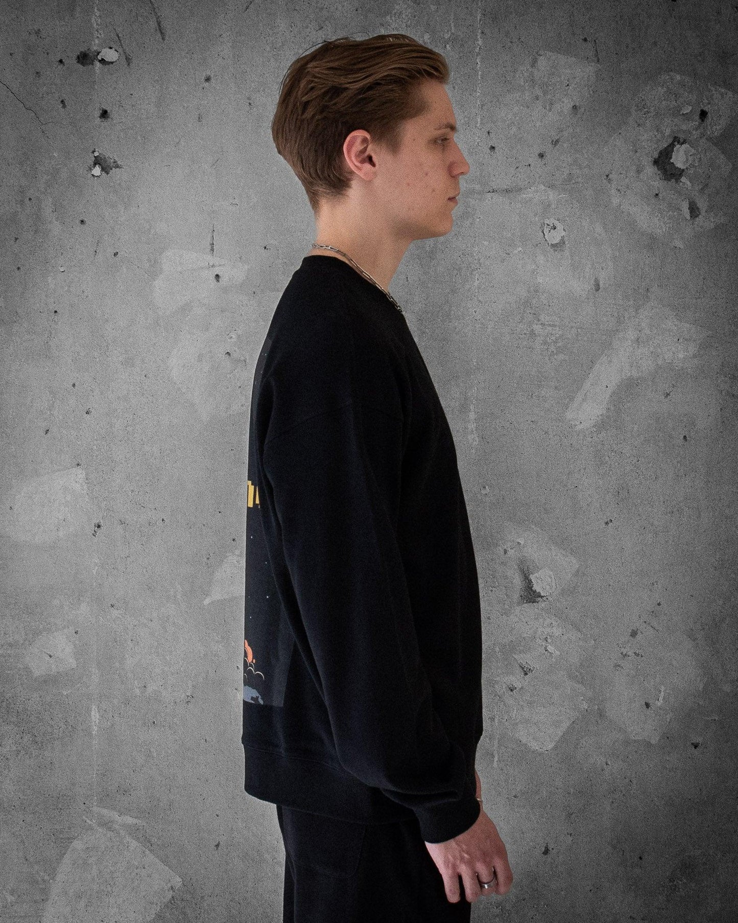 To The Moon To The Sun | Oversized Men's Sweatshirt