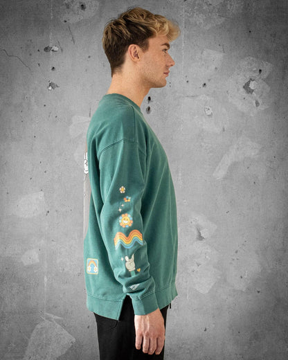 Stay Groovy Smile | Green Retro Men's Sweatshirt